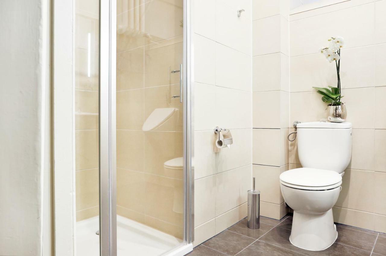 Droysen Kurfürstendamm - Cozy Family&business Flair Welcomes - Rockchair Apartment *