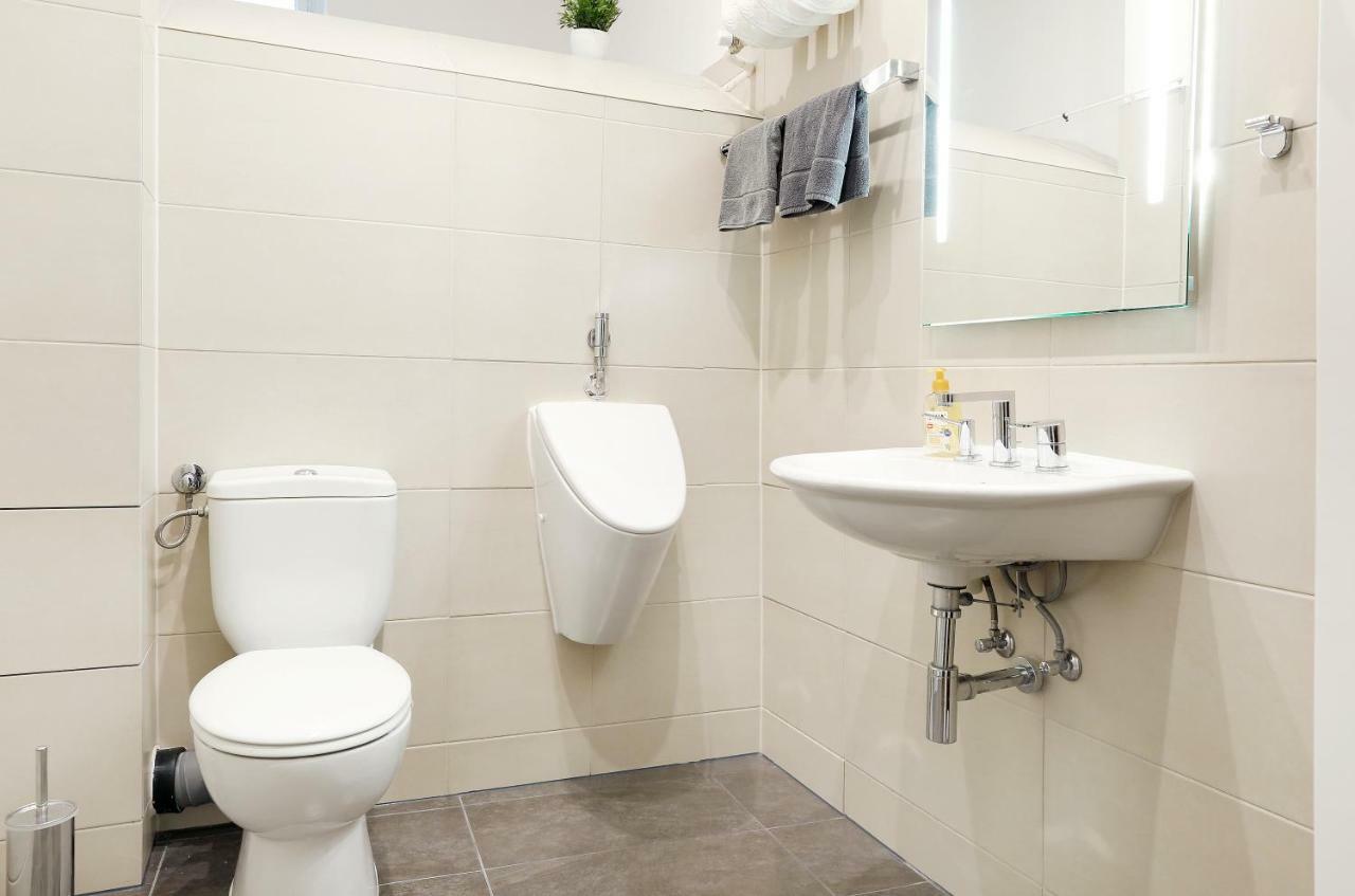 Droysen Kurfürstendamm - Cozy Family&business Flair Welcomes - Rockchair Apartment